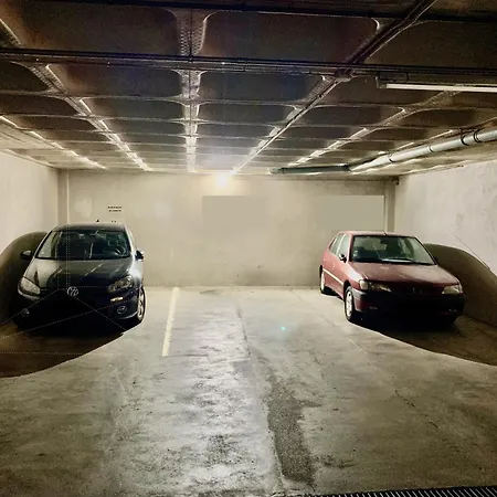 Апартаменты Two Bedroom Near And Casino *