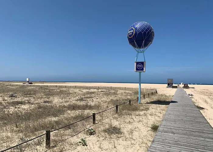 Two Bedroom Near And Casino Апартаменты