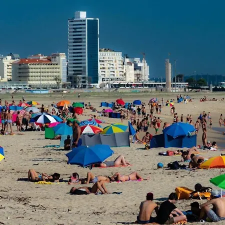 Two Bedroom Near And Casino Apartment *