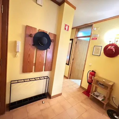 Apartment Two Bedroom Near And Casino Figueira da Foz