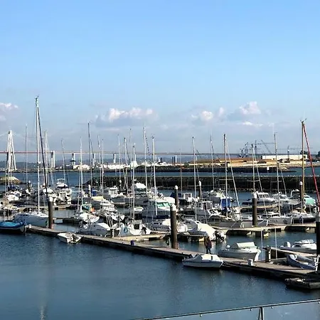 Apartment Two Bedroom Near And Casino Figueira da Foz