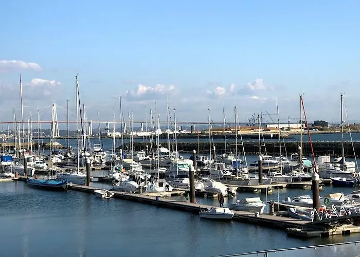 公寓 Two Bedroom Near And Casino 菲盖拉-达福什